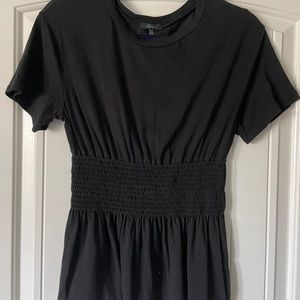 Women’s Peplum Style Top Size M